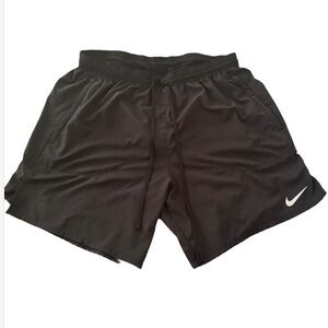 Nike Men's Black Sports Shorts. Size large NWOT.